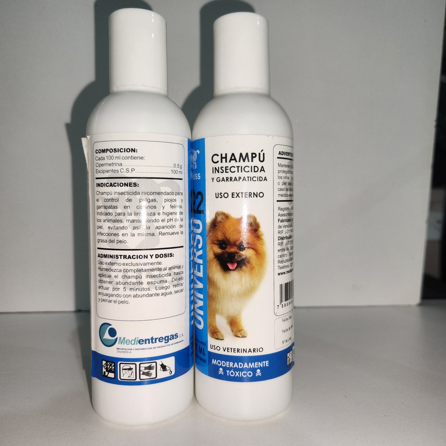 CHAMPÚ INSECTICIDA Y GARRAPATICIDA KUSS CONT NETO 240 ml Cipermetrina 0,5 g