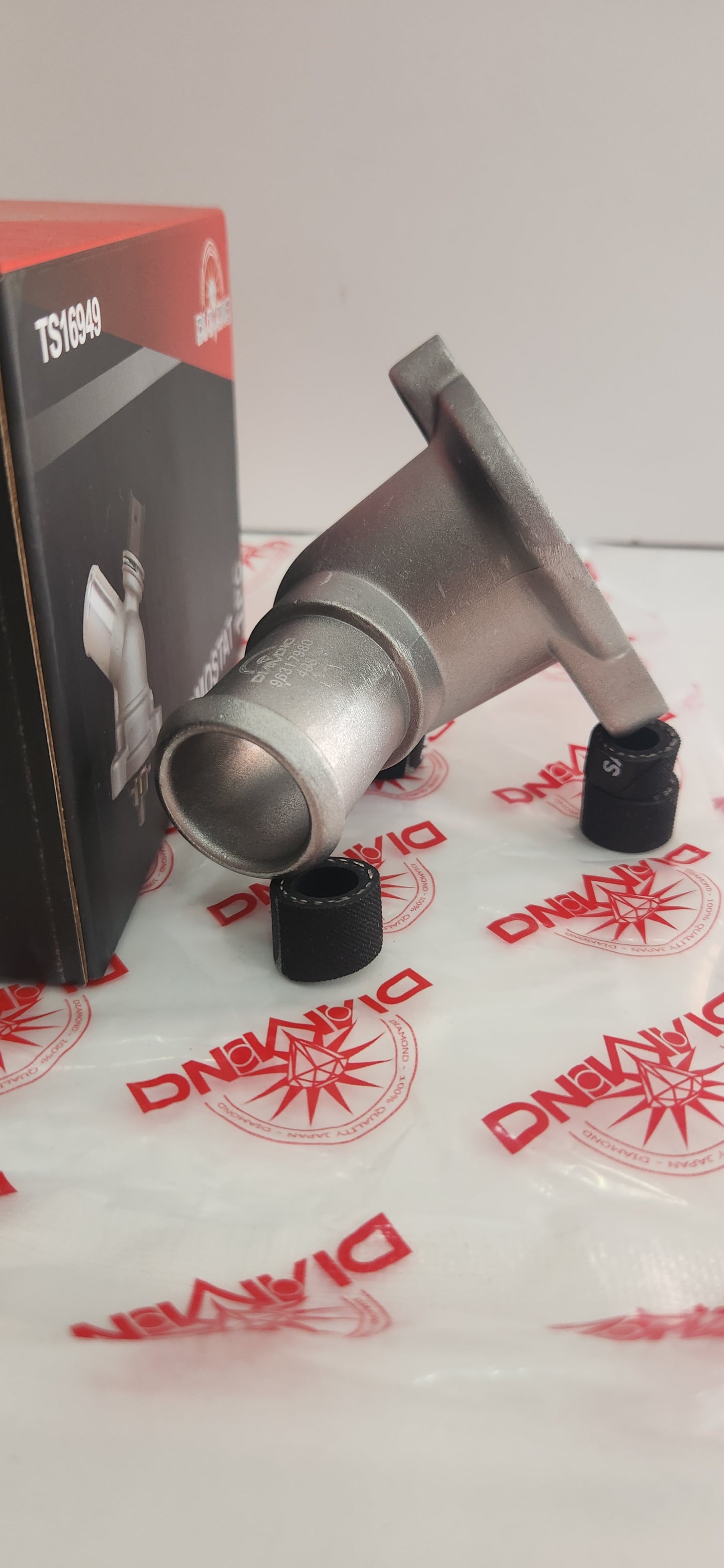 TOMA DE REFRIGERANTE DE TERMOSTATO DIAMOND SIN TERMOSTATO CHEVROLET SPARK A: 05-13 DAEWOO MATIZ