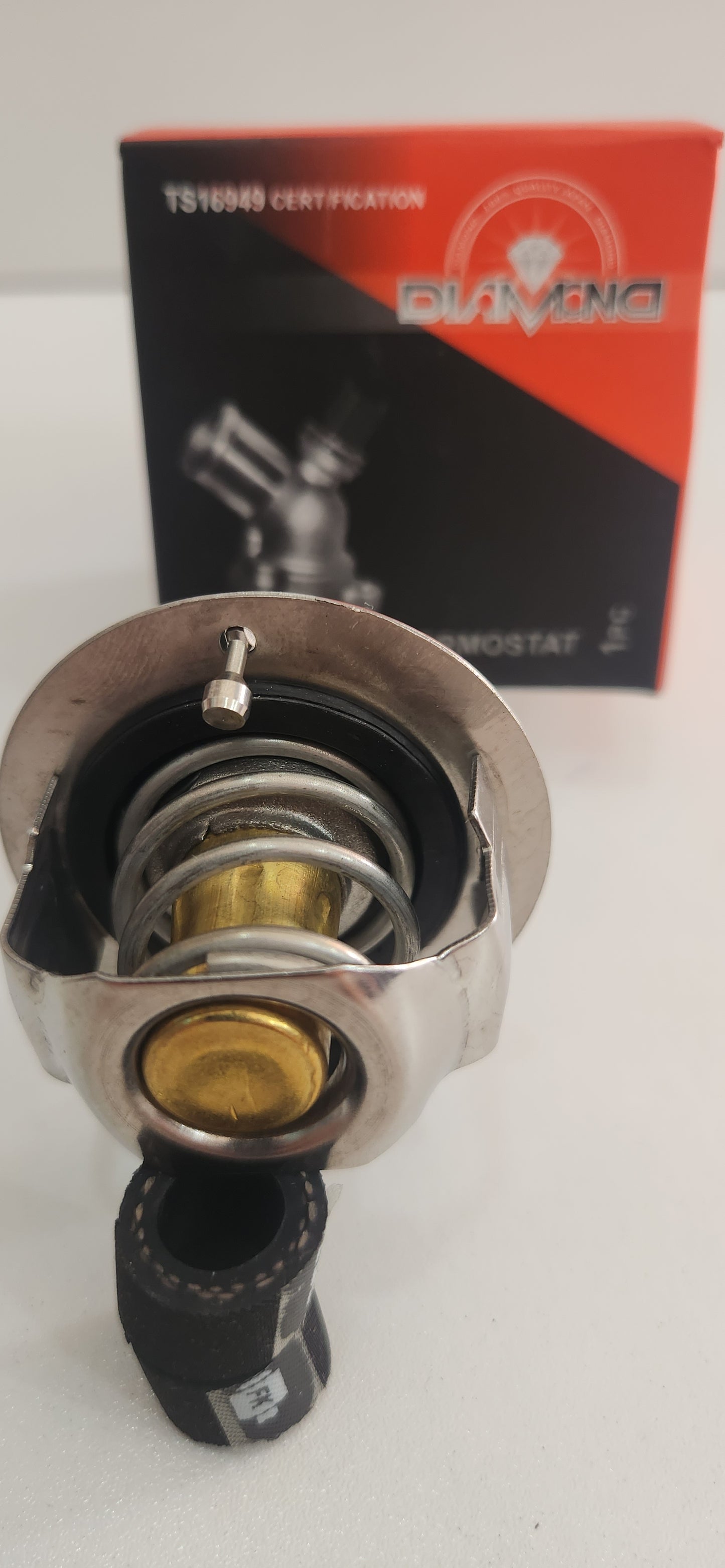 90916-03078 VÁLVULA TERMOSTATO PARA REFRIGERANTE DIAMOND TOYOTA HILUX 22R / L / 2L / 3L MOTOR 2.4 L(WV52TA - 88)
