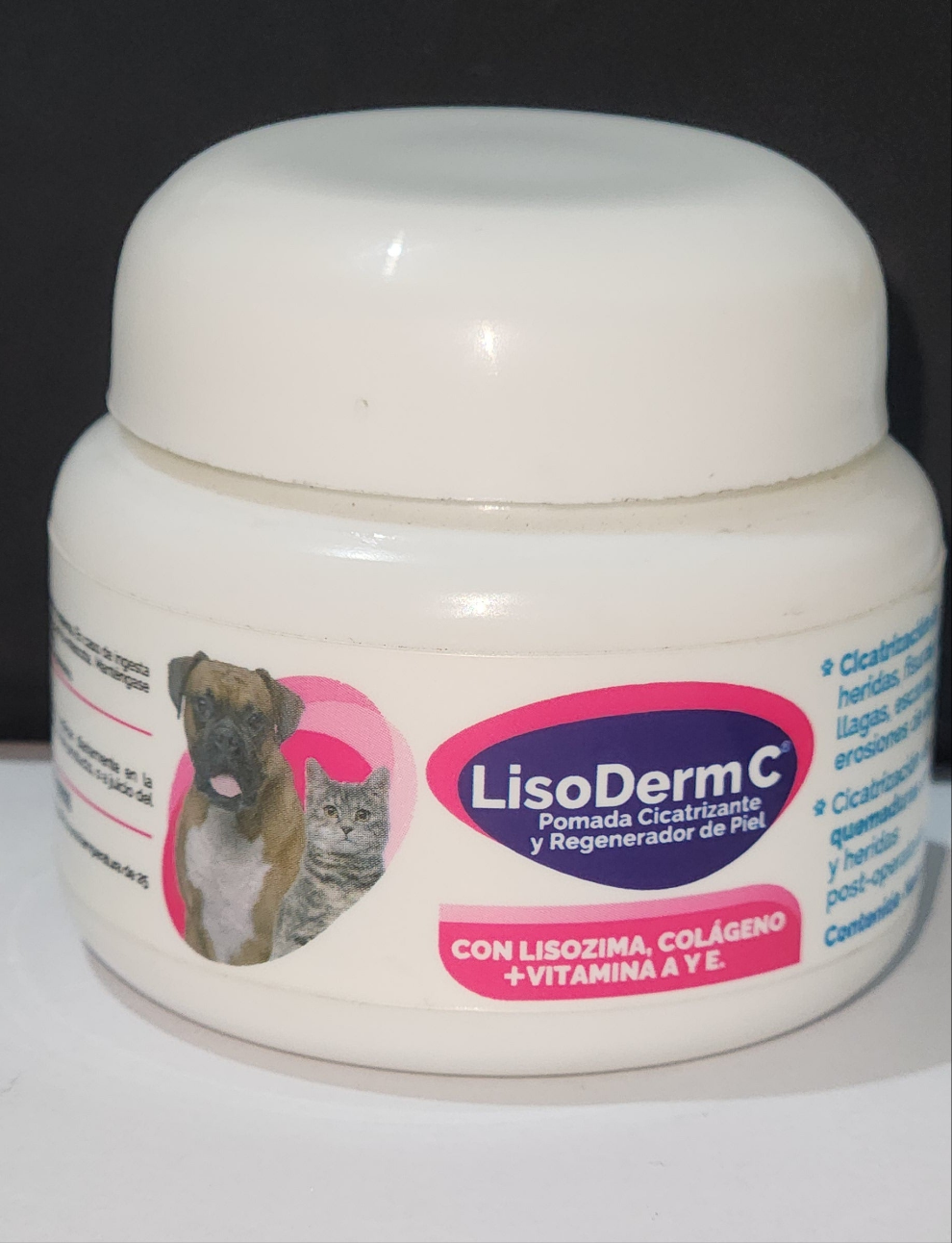 Cicatrizante y Regenerador LisoDerm C en Crema Cont 65 g