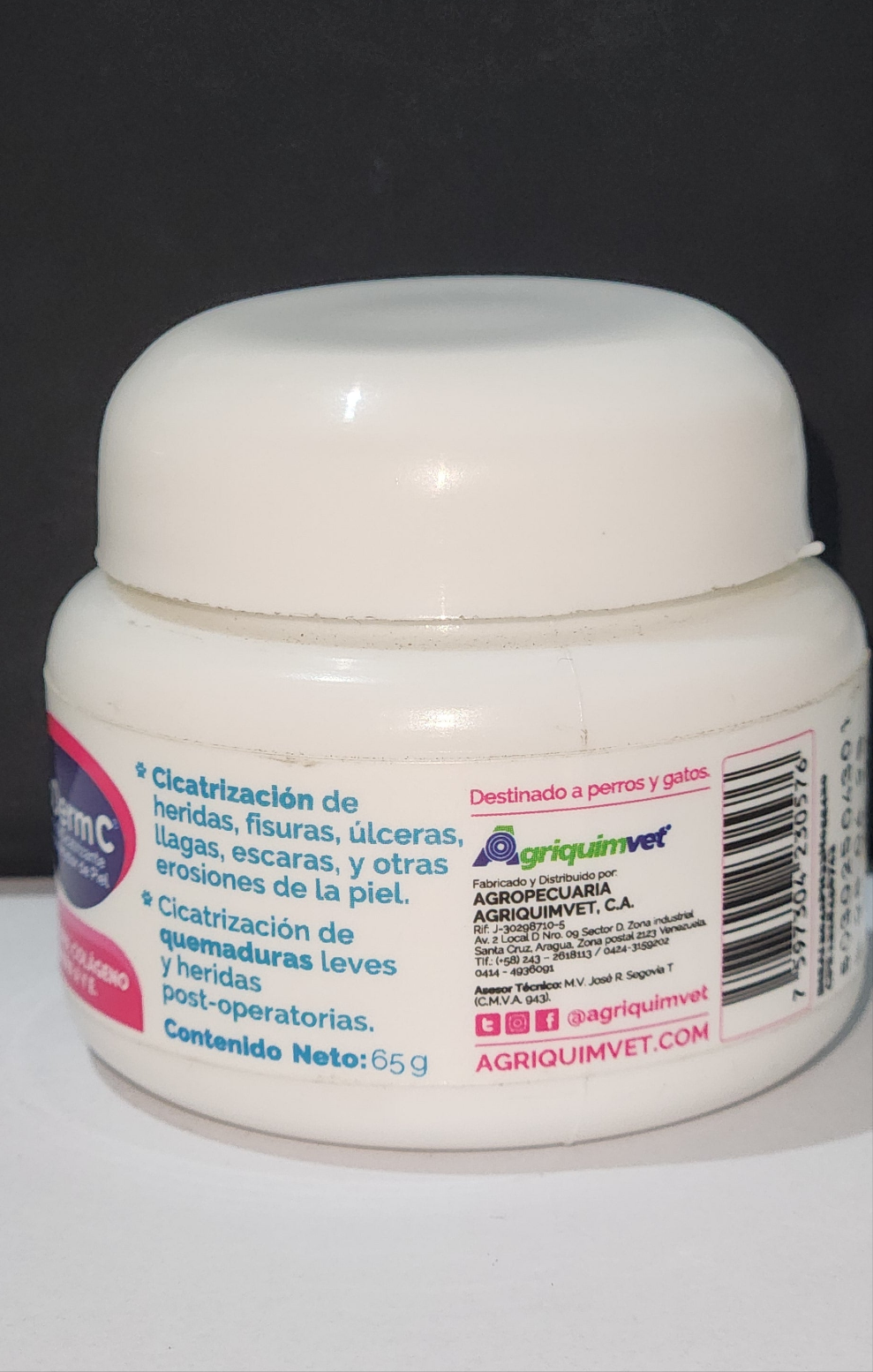 Cicatrizante y Regenerador LisoDerm C en Crema Cont 65 g