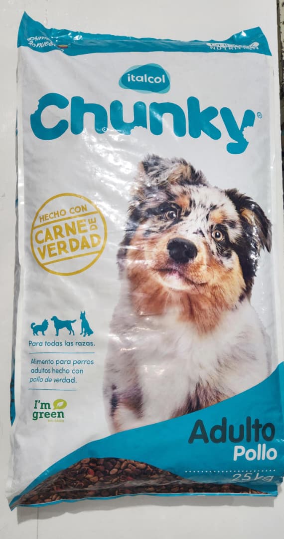 Chunky 25 kg Perro Adulto Sabor a Pollo $