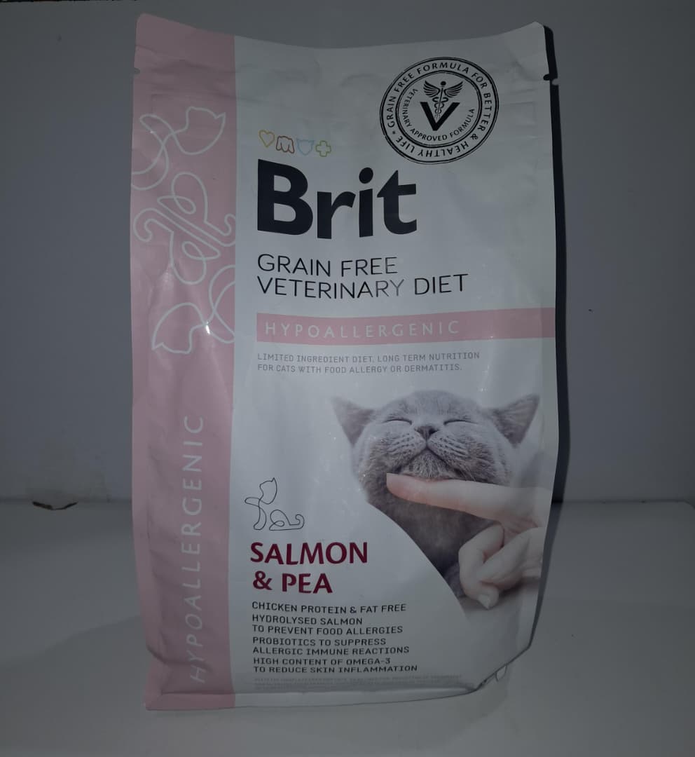 Brit Hypoallergenic Salmon & Pea Cat 2 kg