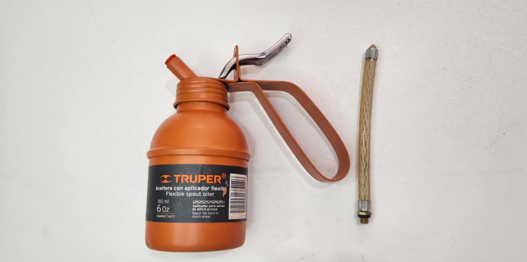 14870 ACEITERA P/FLEX 6 OZ TRUPER ACEF-180