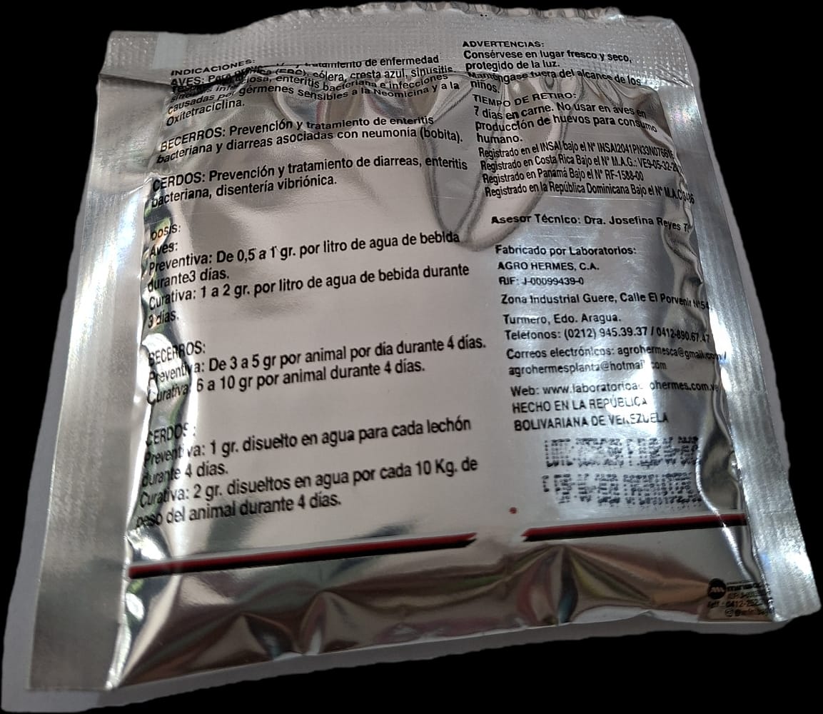Antibiótico y Vitaminas Hermaticina en Polvo Cont 40 gr