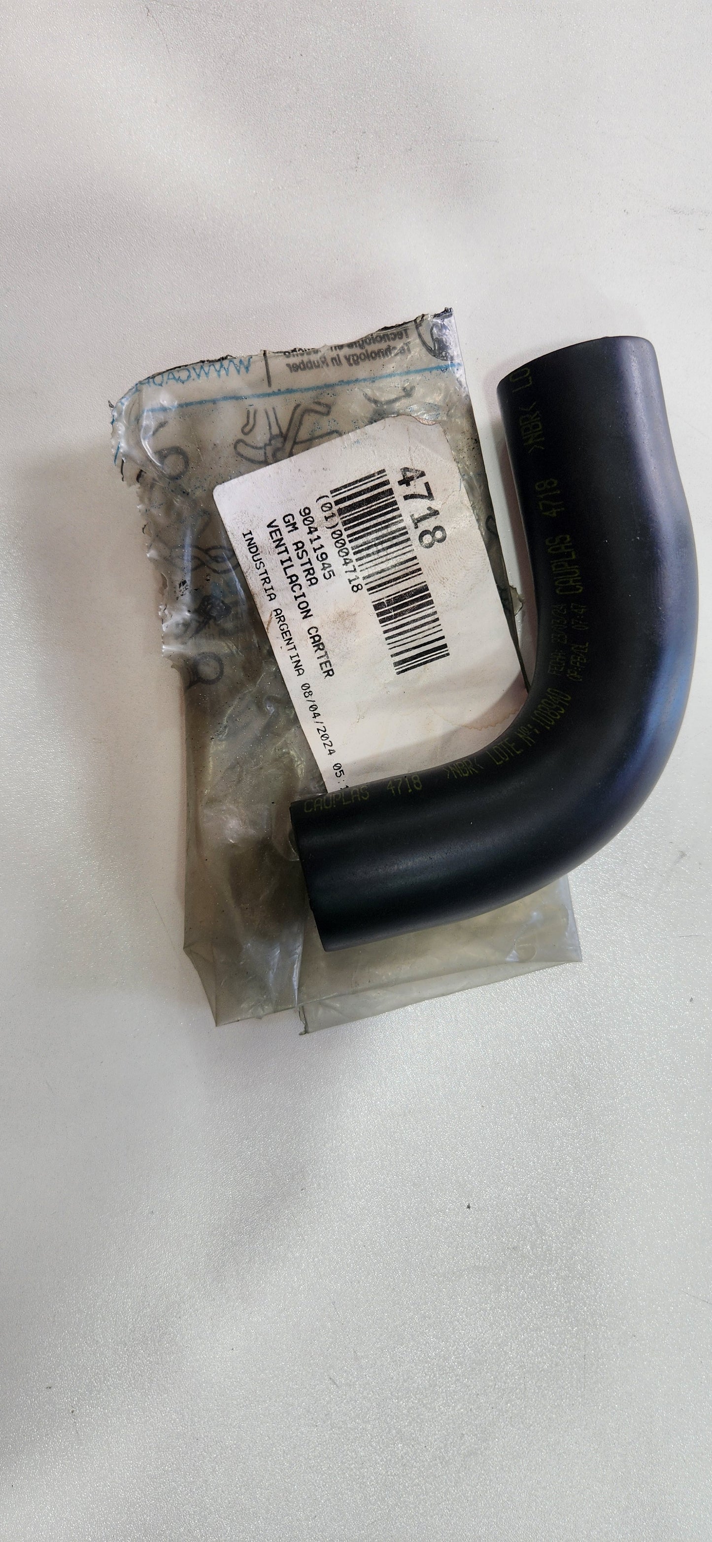 MANGUERA DESFOGUE GASES CHEVROLET OPTRA / AVEO / CIELO CODO 90 NBR (TX0416;MGM058R / MGC008R)