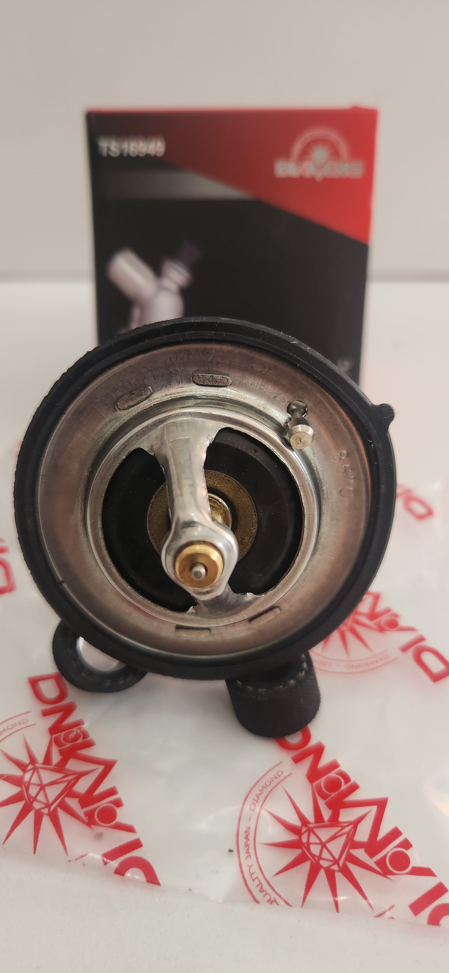 25500-27000 VÁLVULA TERMOSTATO REFRIGERANTE DIAMOND HYUNDAI ACCENT 02 - 10 / ELANTRA / TUCSON 04 - 10 / KIA PICANTO / RIO / SPORTAGE 04 - 10