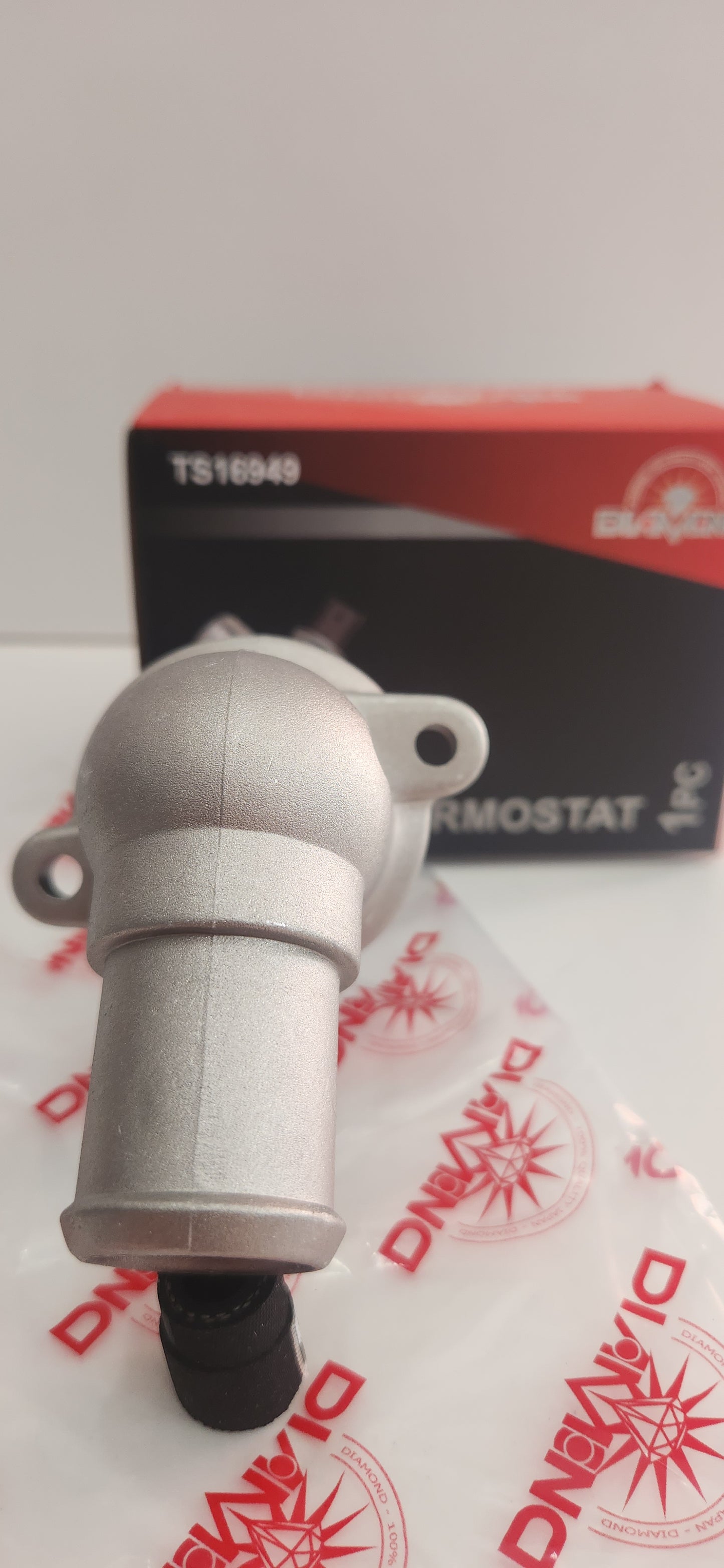TOMA DE REFRIGERANTE DE TERMOSTATO DIAMOND SIN TERMOSTATO CHEVROLET SPARK A: 05-13 DAEWOO MATIZ
