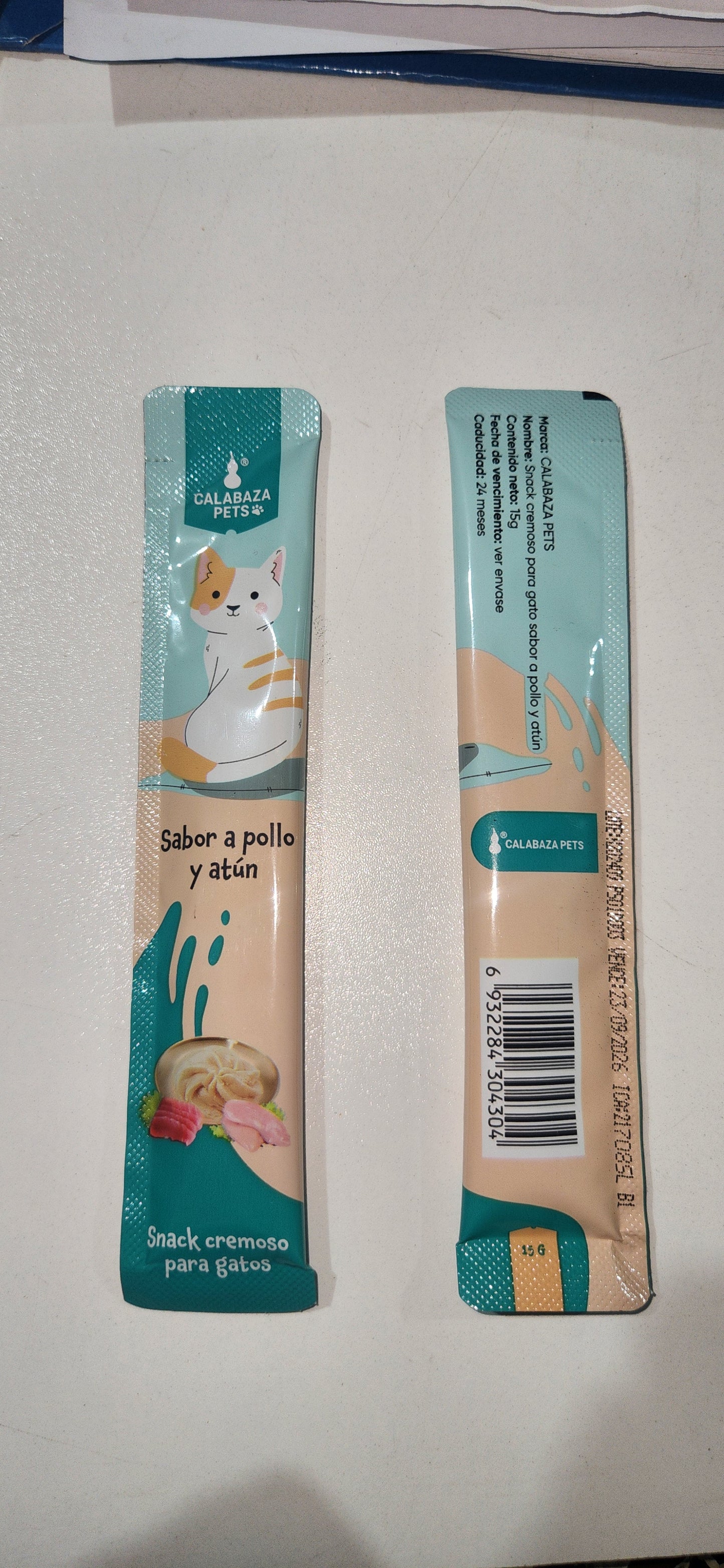 CALABAZA PETS SNACK CREMOSO PARA GATOS SABOR A POLLO Y ATUN 15 g