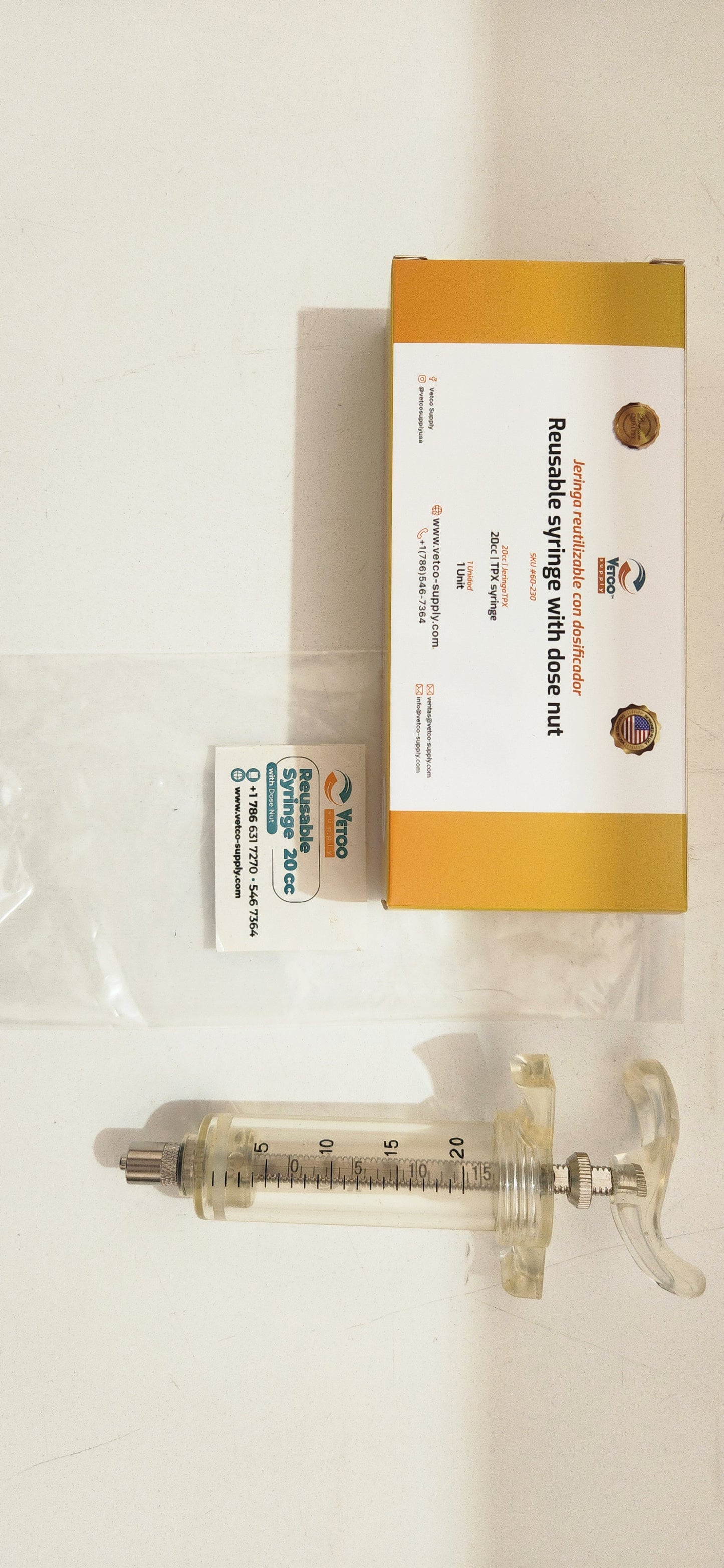 JERINGA PLASTICA 20 ml CON PUNTA METALICA  REUSABLE VETCO