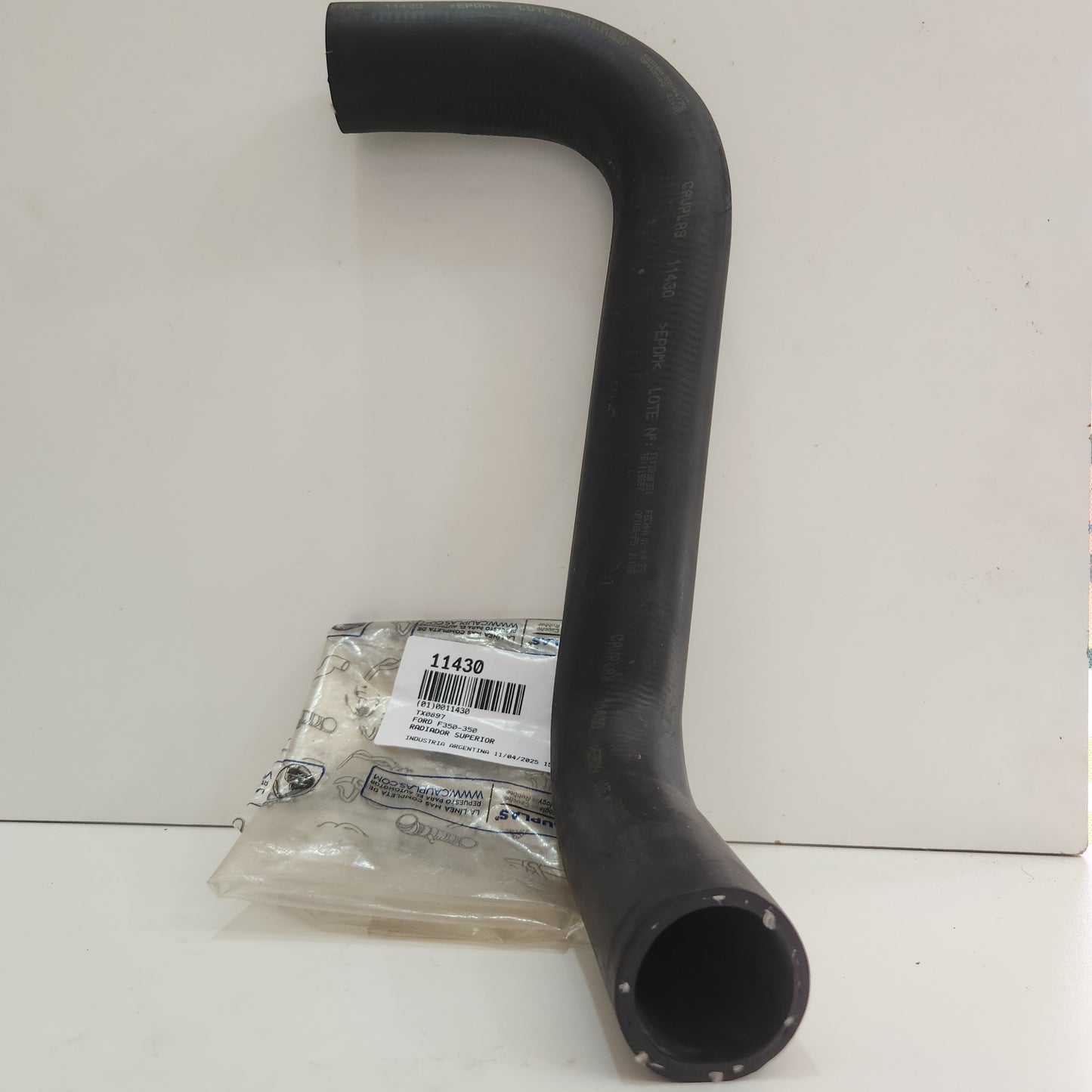 11430 MANGUERA CURVA SUPERIOR RADIADOR CAUPLAS FORD F-150/ F-350 / F-300 SIN AIRE ACONDICIONADO A: 80 - 92 MGM897R /TX0897 7012373