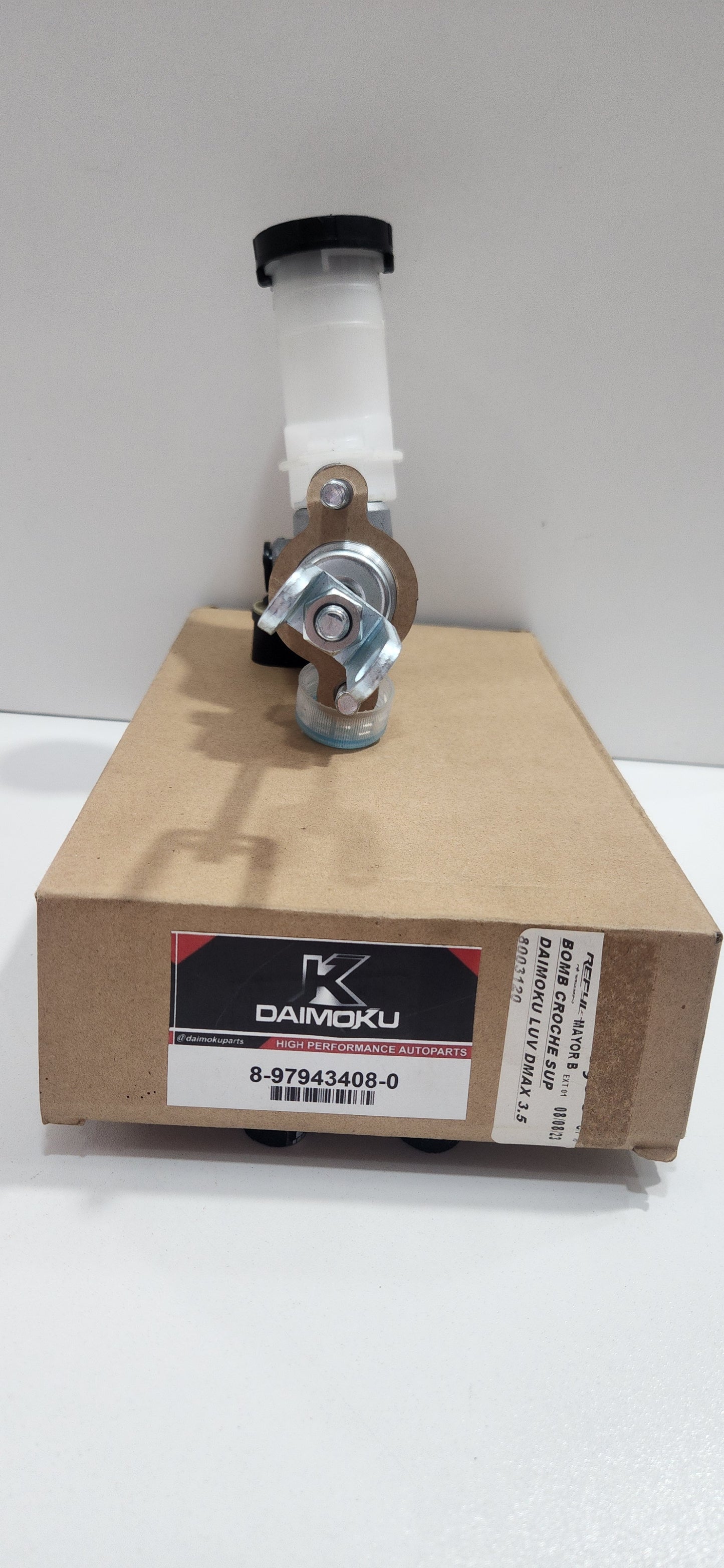 8-97943408-0 BOMBIN DE EMBRAGUE SUPERIOR DAIMOKU ISUZU LUV DMAX MOTOR 3.5 L GASOLINA