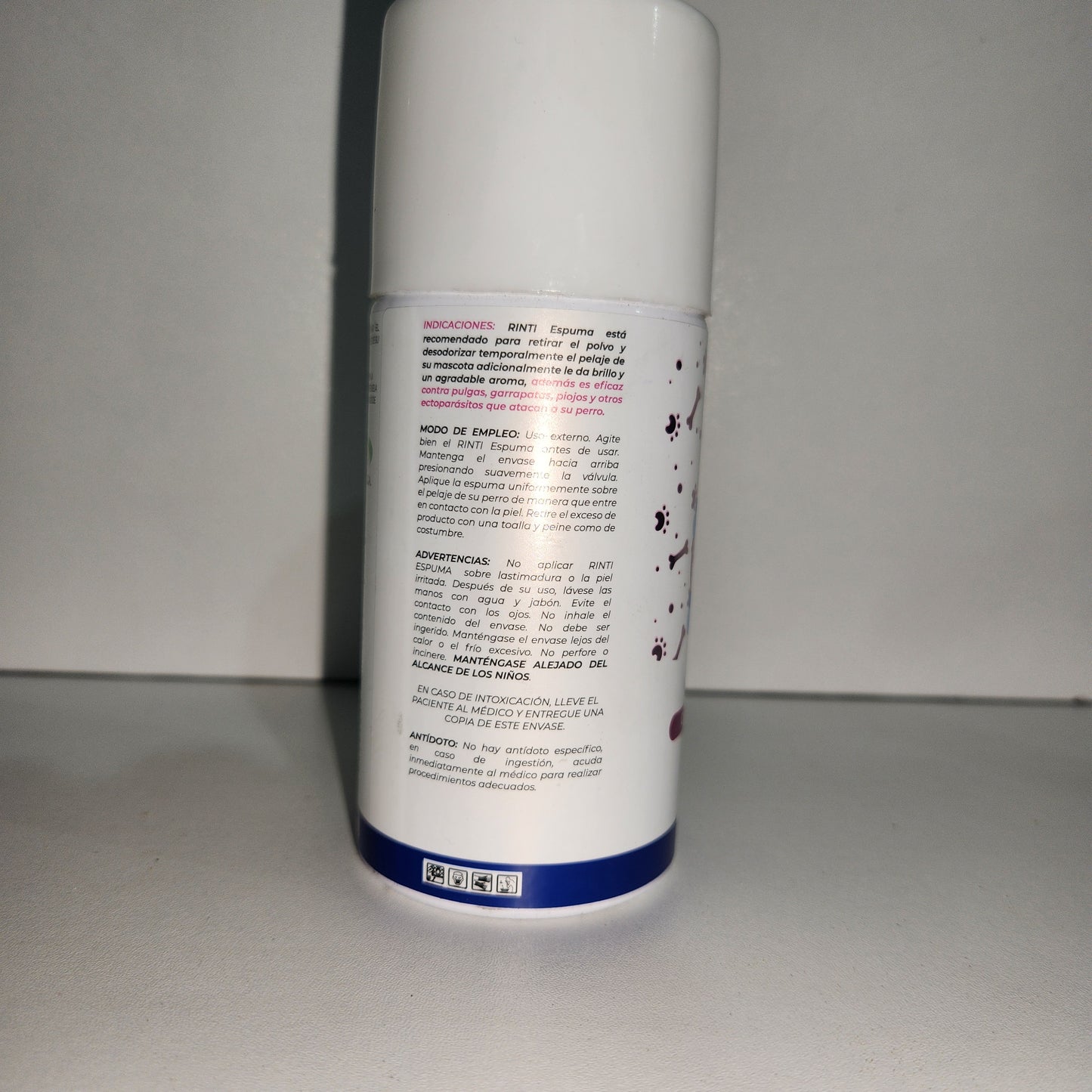 ESPUMA PARA BAÑO SECO RINTI. CONTRA GARRAPATAS Y PULGAS.