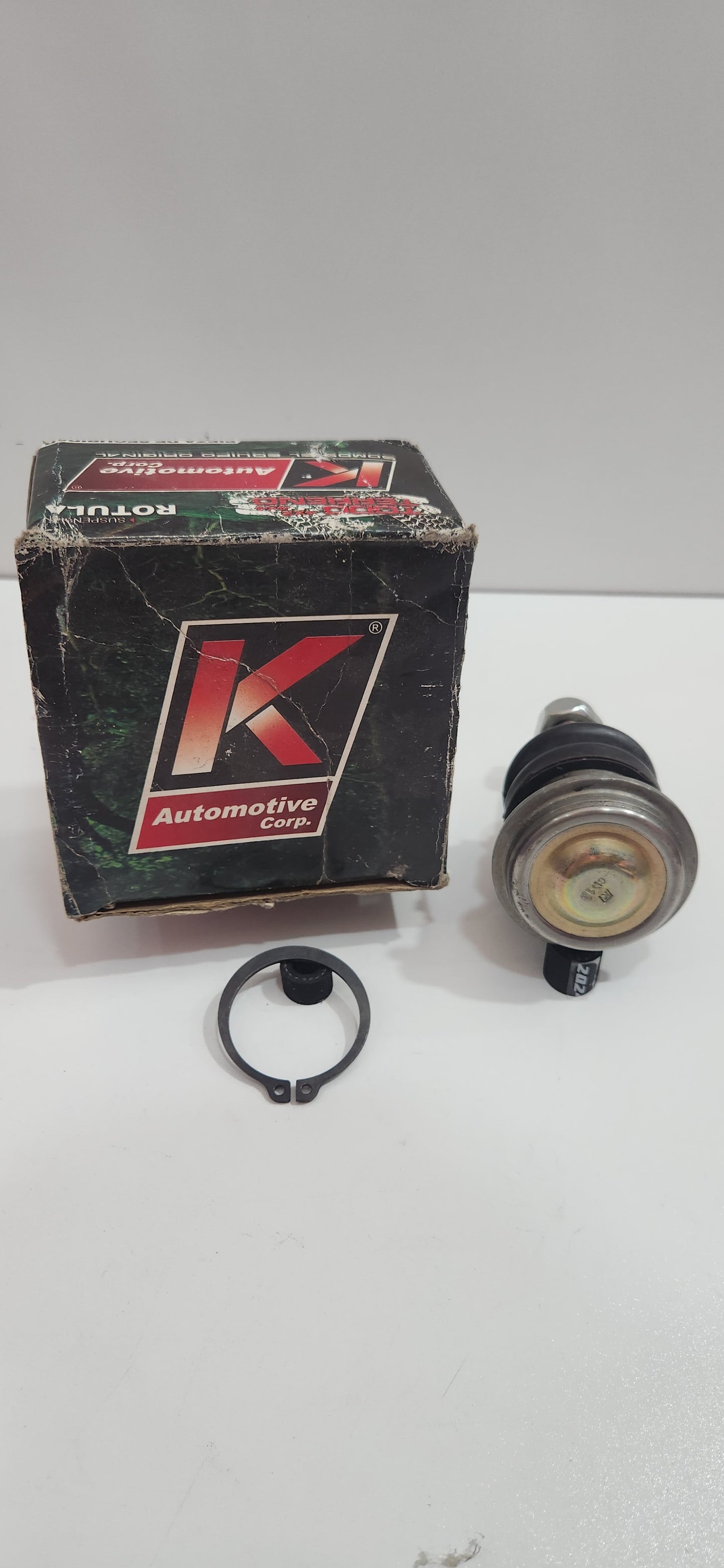 TOA9015 MUÑON MESETA SUPERIOR DERECHO - IZQUIERDO  K-AUTOMOTIVE TOYOTA  HILUX / KAVAK / FORTUNER 03 - 08 MTR 2.7  43310-09015