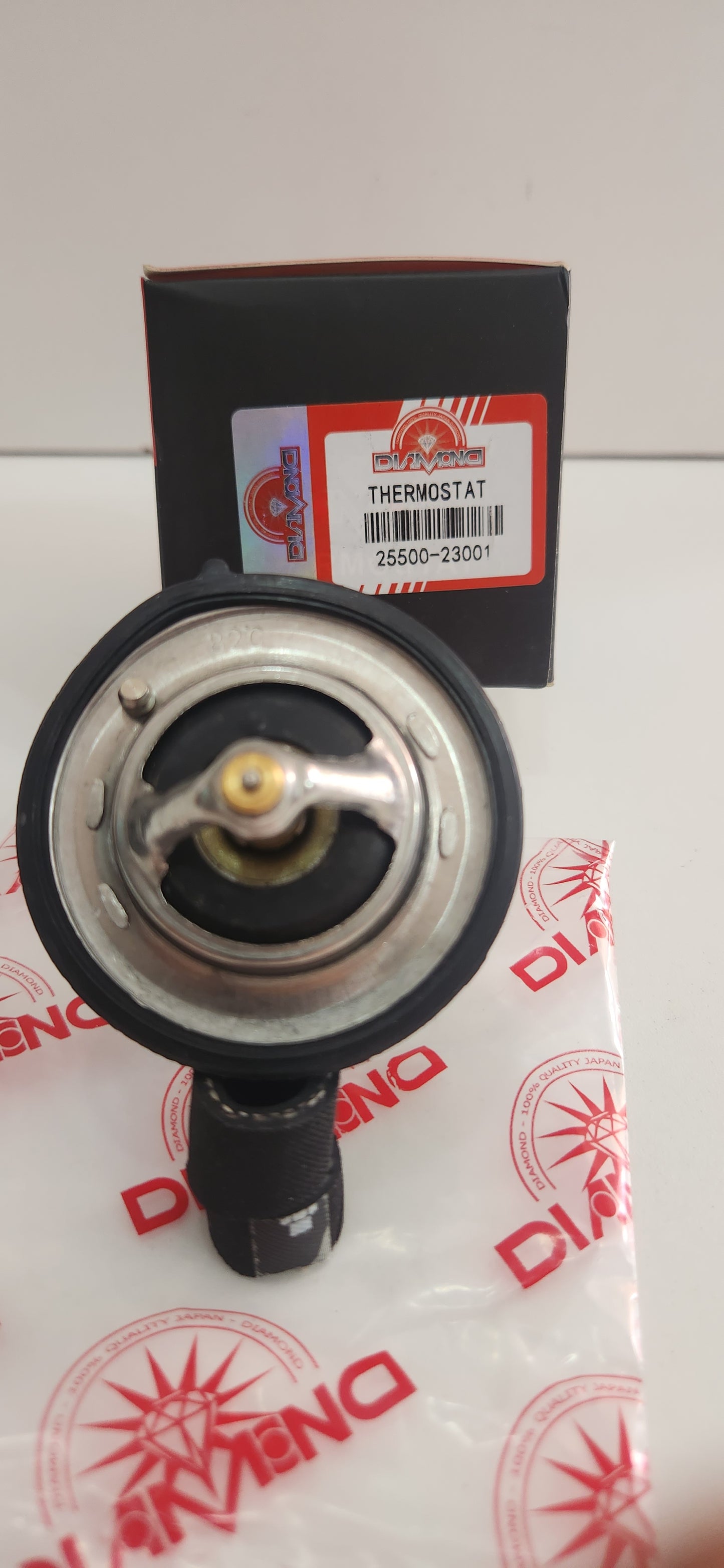 25500-23001 VÁLVULA TERMOSTATO PARA REFRIGENTE DIAMOND MITSUBISHI L200 / 4G54B / HYUNDAI ACCENT / TUCSON / SANTA FE / MATRIX / ELANTRA / KIA RIO / SPORTAGE / SORENTO