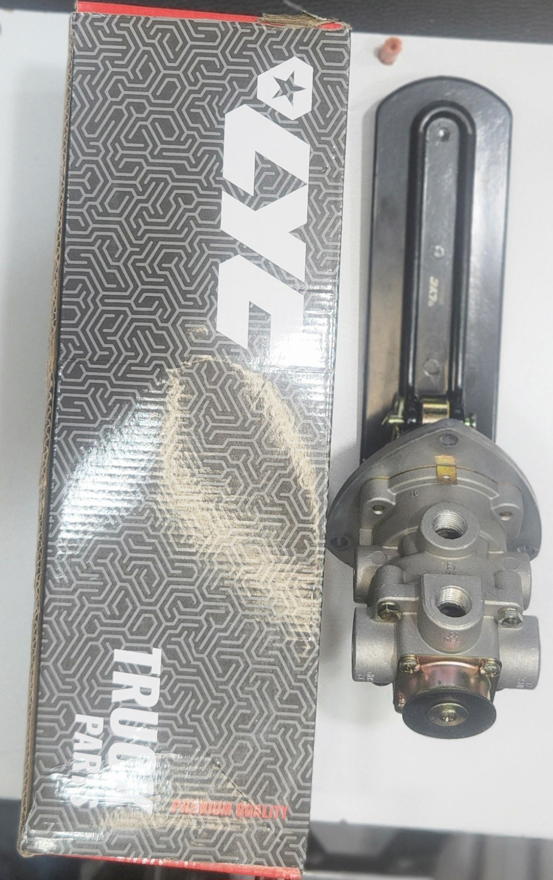 BKVB-0012 VÁLVULA PEDAL FRENO AIRE E-6 COMPLETA - LYC